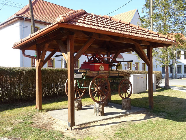 Felsőszlnk, Spritzenwagen