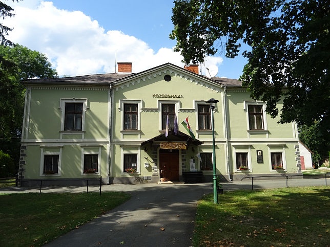 Gasztony, Rathaus