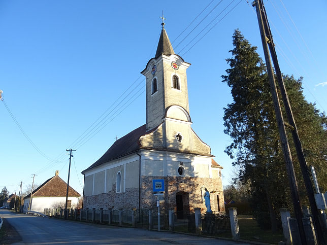 Gasztony, Kirche