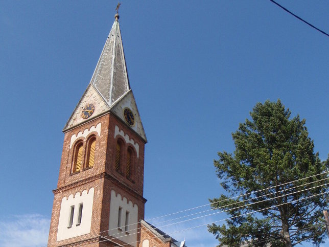 Gy�ngy�sfalu, Pfarrkirche Pfarrkirche St. Martin