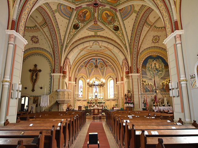 Gy�ngy�sfalu, Pfarrkirche Pfarrkirche St. Martin