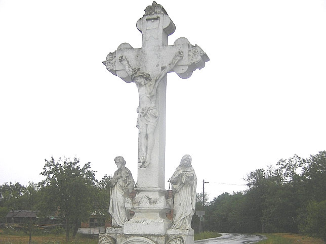 Halast, Wegkreuz