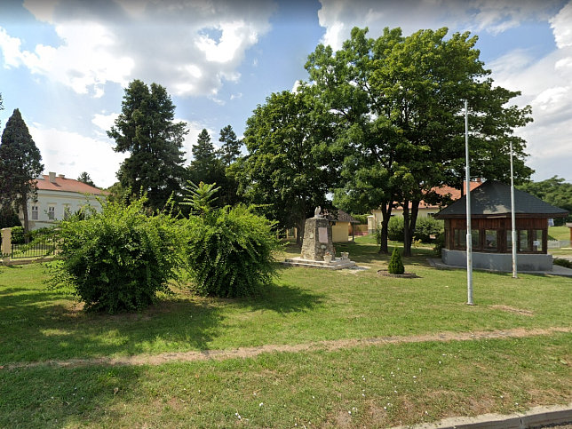 Hegyfalu, Gedenkpark