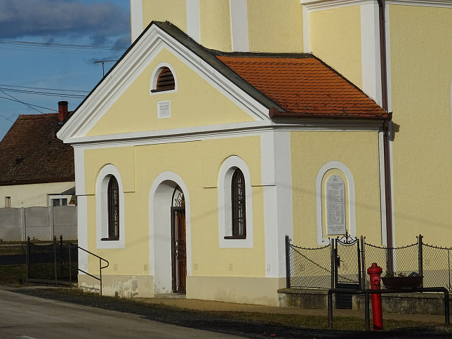 Horvtlv, Kirche St. Anna