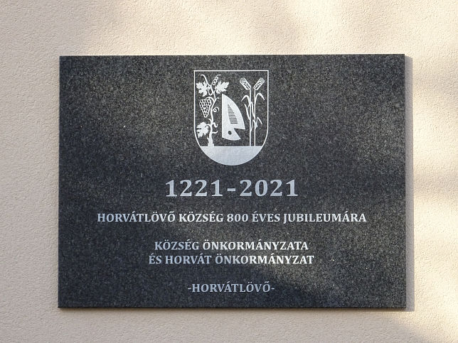 Horvtlv, Kulturzentrum