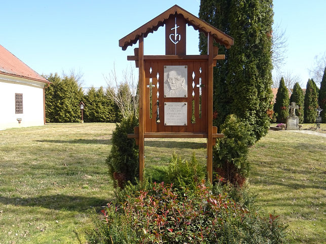 Horv�tn�dalja, Denkmal Alojzij Kozar