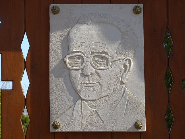 Horv�tn�dalja, Denkmal Alojzij Kozar