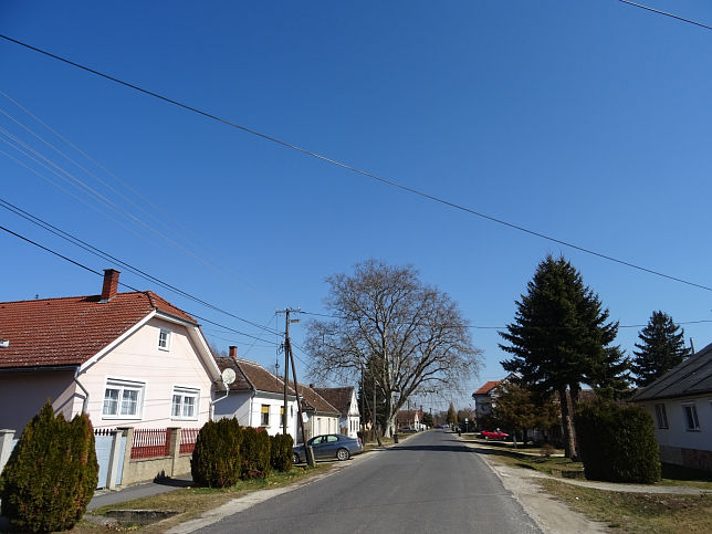 Horv�tn�dalja, N�daljai utca