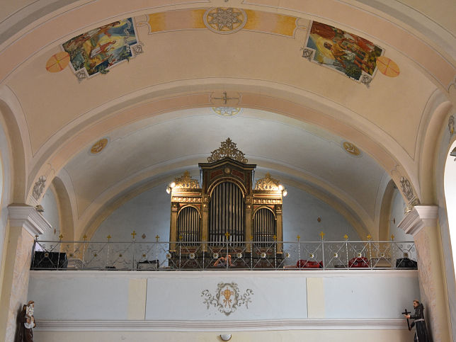 Horvtzsidny, Kirche