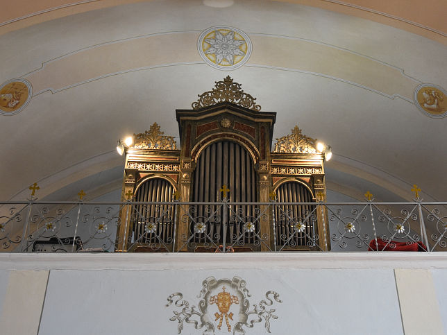 Horvtzsidny, Kirche