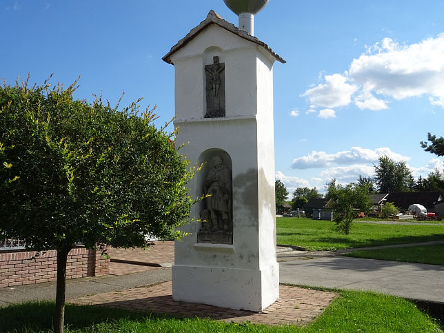 Jk, Statue des Heiligen Vendel (Szent Vendel-szobor)