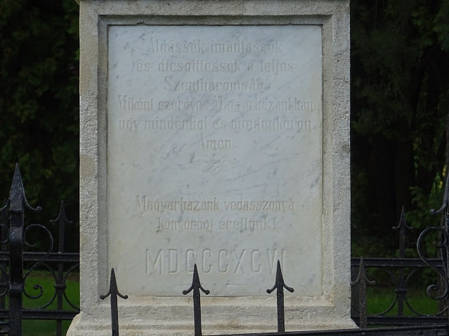 Jk, Statue der Heiligen Dreifaltigkeit
