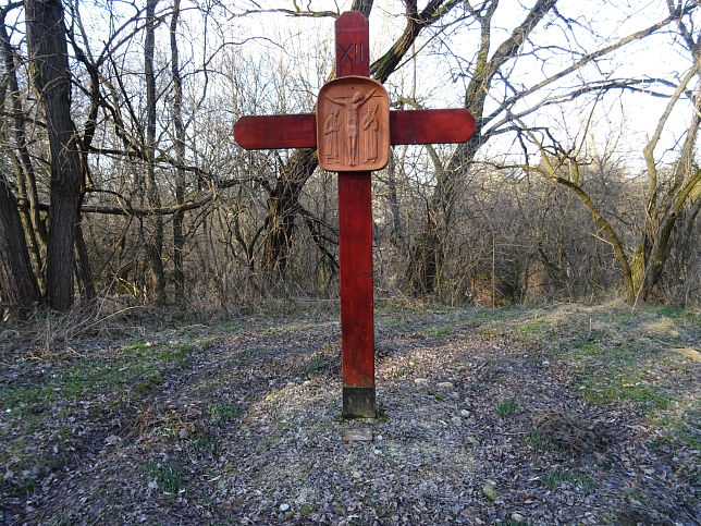 Kemestardfa, Kreuzweg