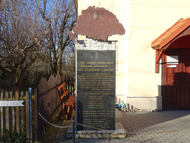 Kemestar�dfa, Kriegerdenkmal