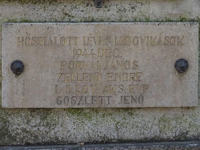 K�rmend, Denkmal der ungarischen Offiziere