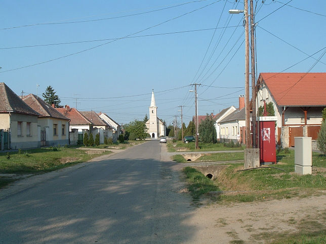 Kszegpaty, Kirche