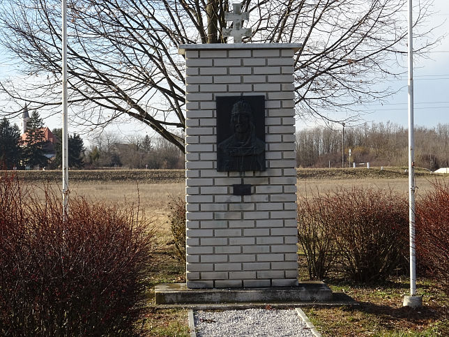 Magyarndalja, Denkmal Hl. Stefan