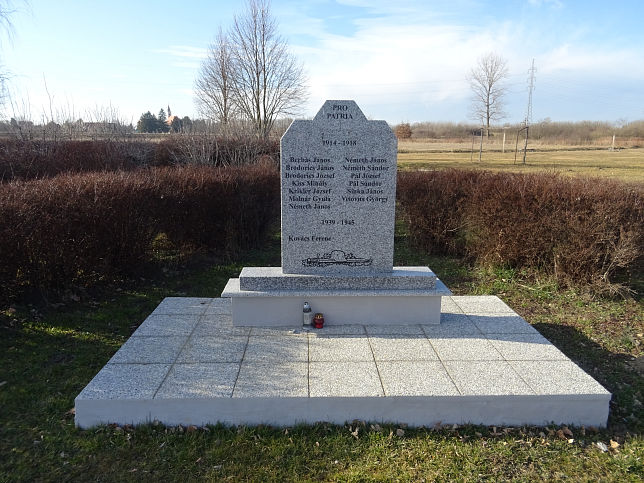 Magyarndalja, Kriegerdenkmal