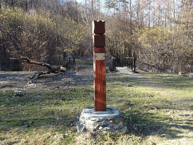 M�ria�jfalu, Skulptur