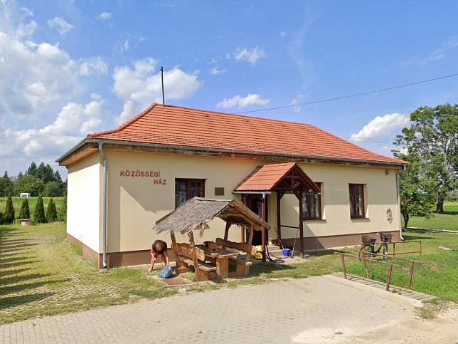 Meszlen, Gemeinschaftshaus