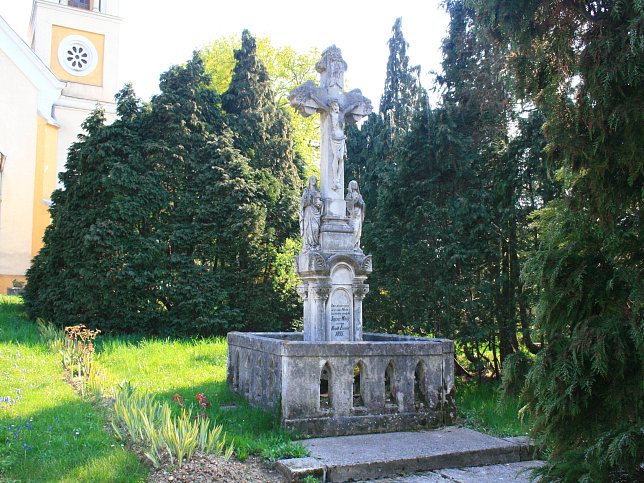 Ndasd, Steinkreuz aus dem Jahr 1895