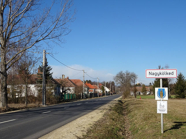 Nagyklked, Ortstafel