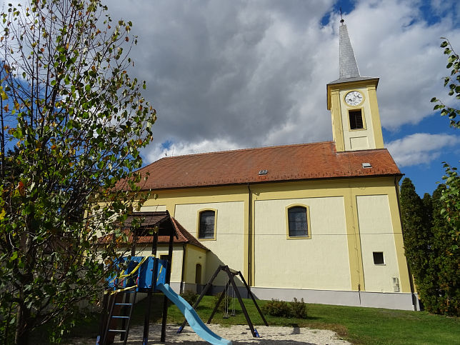 Nrai, St. Thomas-Kirche