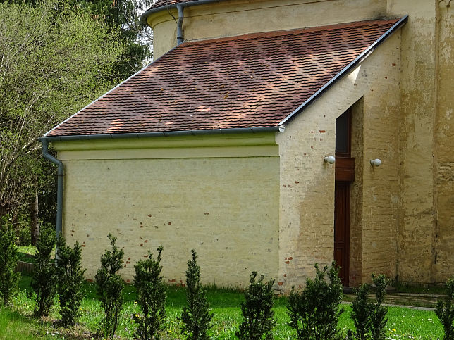 �riszentp�ter, Kath. Kirche St. Peter der Apostel