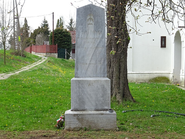 �riszentp�ter, Pathy Mihaly