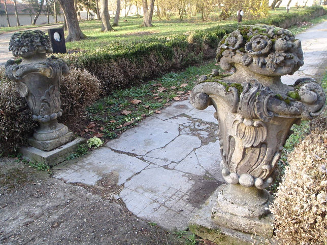 Peresznye, Szchenyi-Schloss
