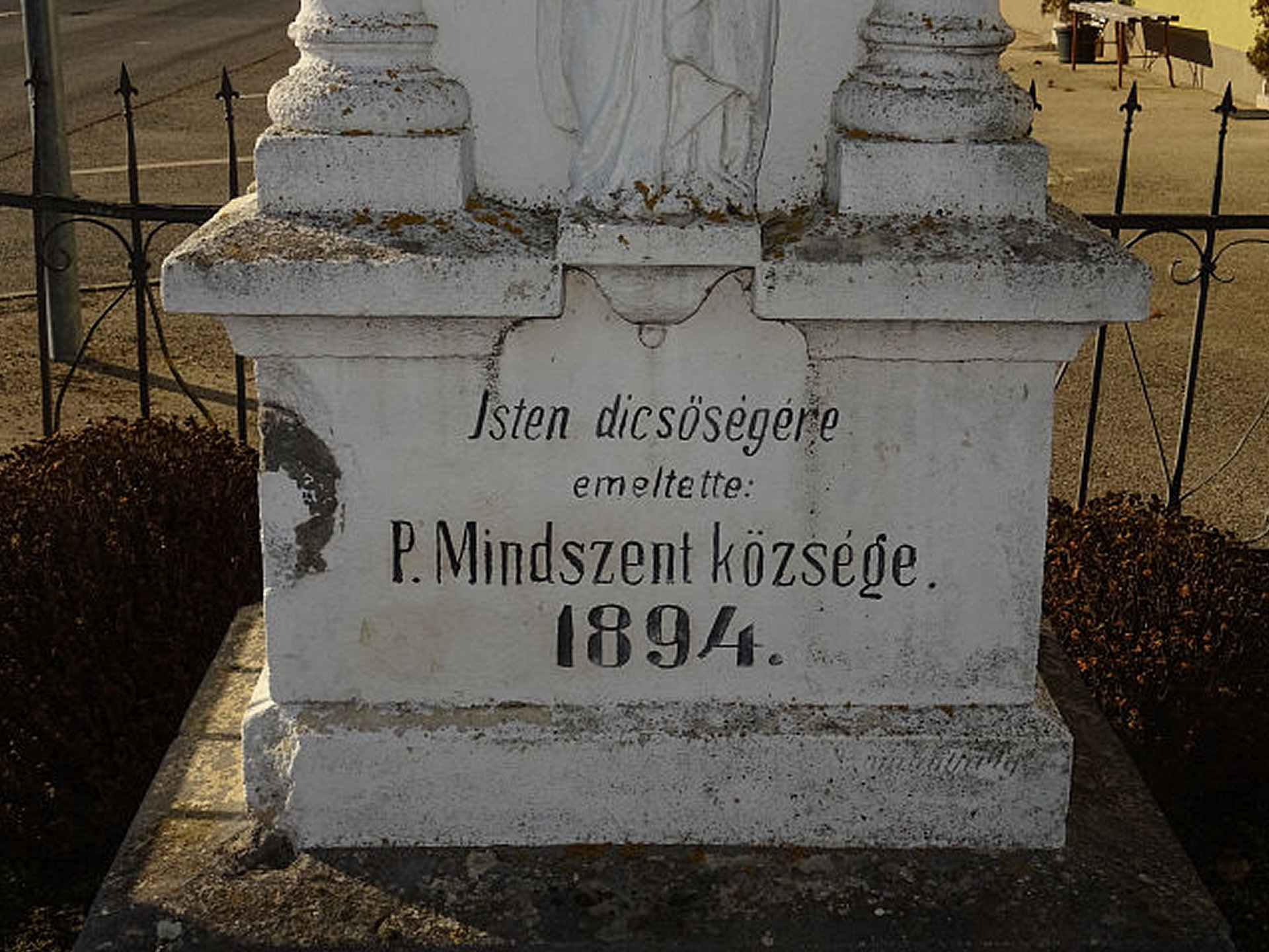 Pinkamindszent, Steinkreuz