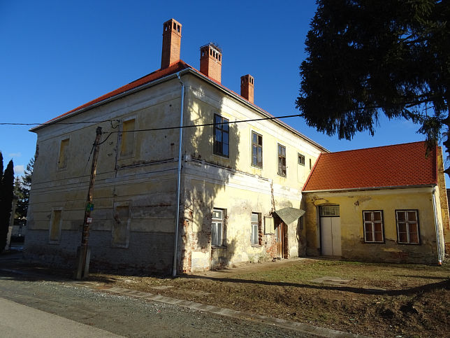 Pornapti, Ehem. Pfarrgemeindeamt