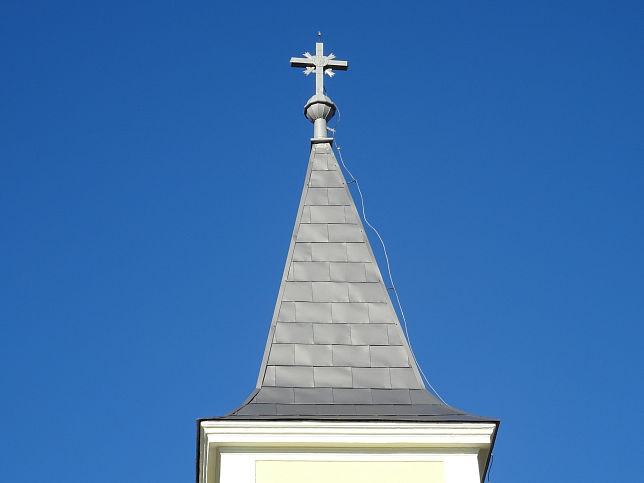 R�baf�zes, Kirche