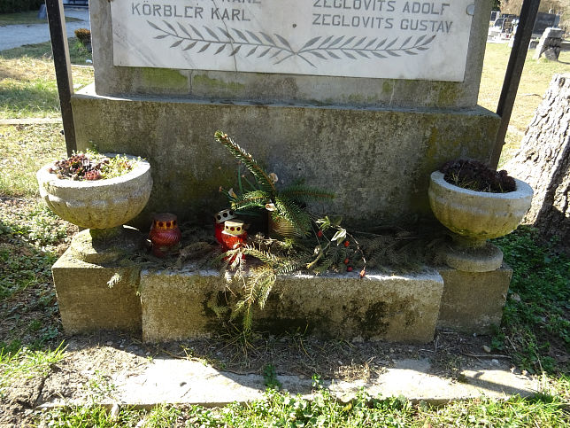 R�baf�zes, Kriegerdenkmal 1. WK.