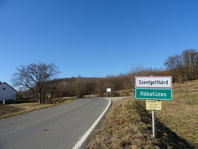 R�baf�zes, Ortstafel