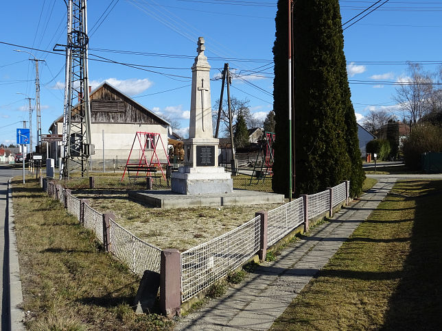 Rbakethely, Kriegerdenkmal
