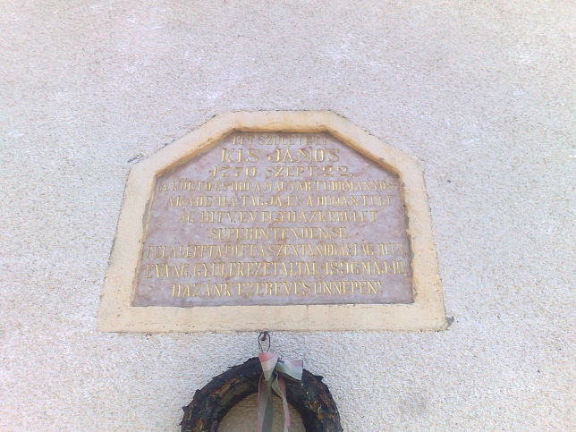 R�baszentandr�s, Gedenktafel J�nos Kis