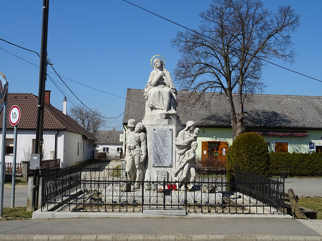 Rbattfalu, Kriegerdenkmal