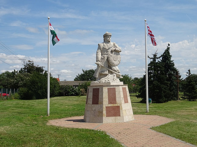 Rajka, Arp�d-Denkmal