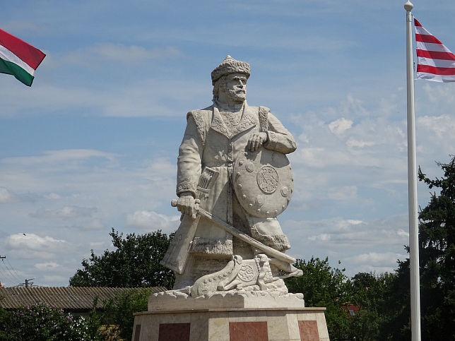 Rajka, Arp�d-Denkmal