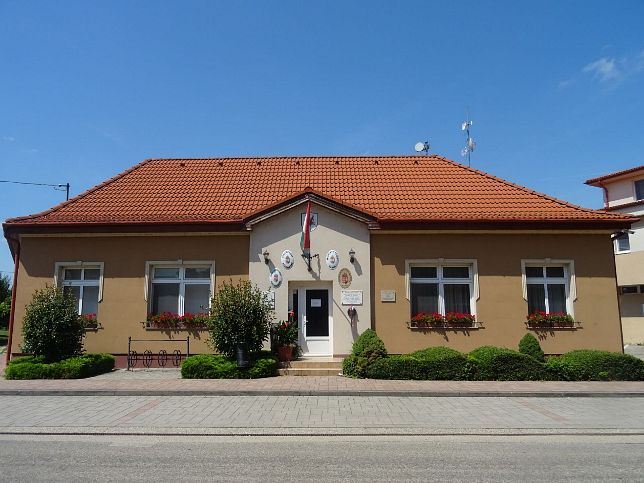 Rajka, Gemeindeamt