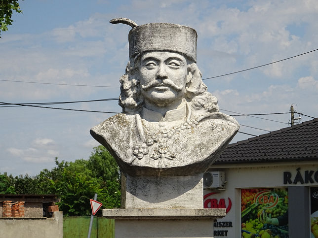 Rajka, Rkczi-Denkmal