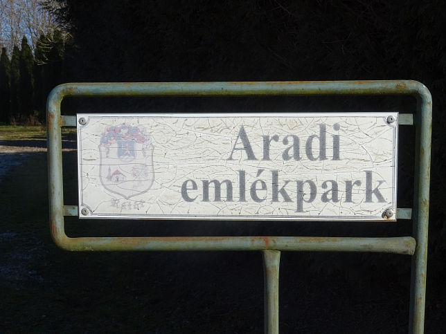R�t�t, Arad-Gedenkpark