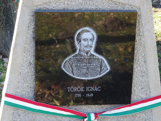 R�t�t, Arad-Gedenkpark