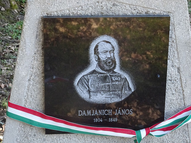 R�t�t, Arad-Gedenkpark