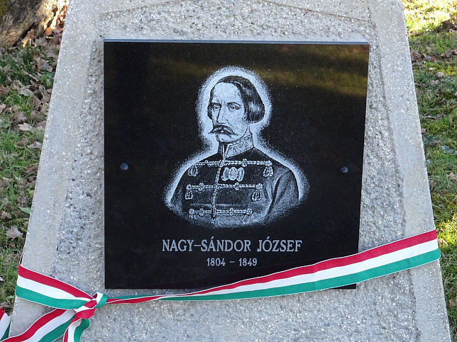 R�t�t, Arad-Gedenkpark