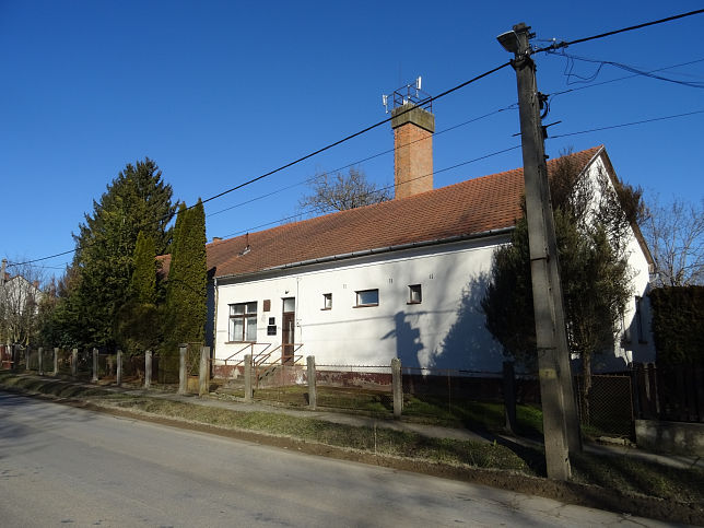 Rtt, Schule Szll Klmn