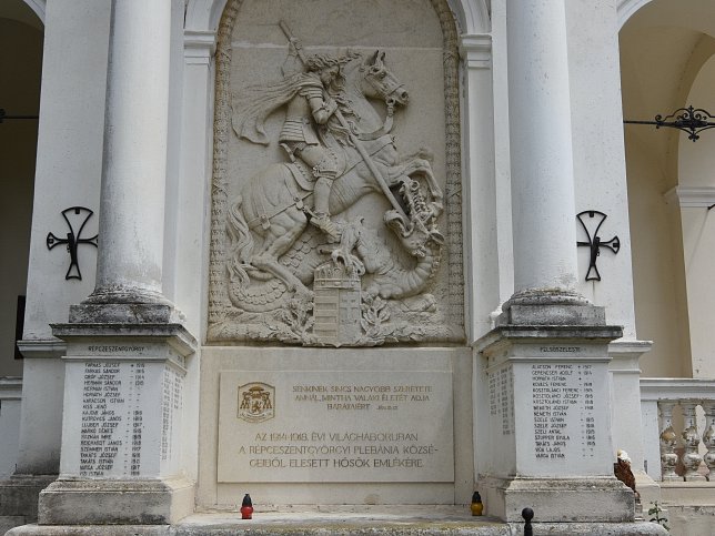 R�pceszentgy�rgy, Kirche