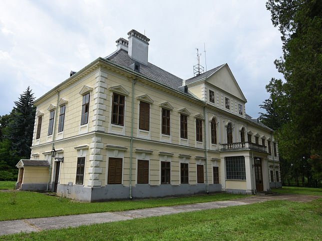 R�pceszentgy�rgy, Schloss Horv�th