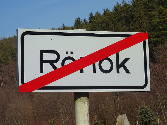 Rnk, Ortstafel